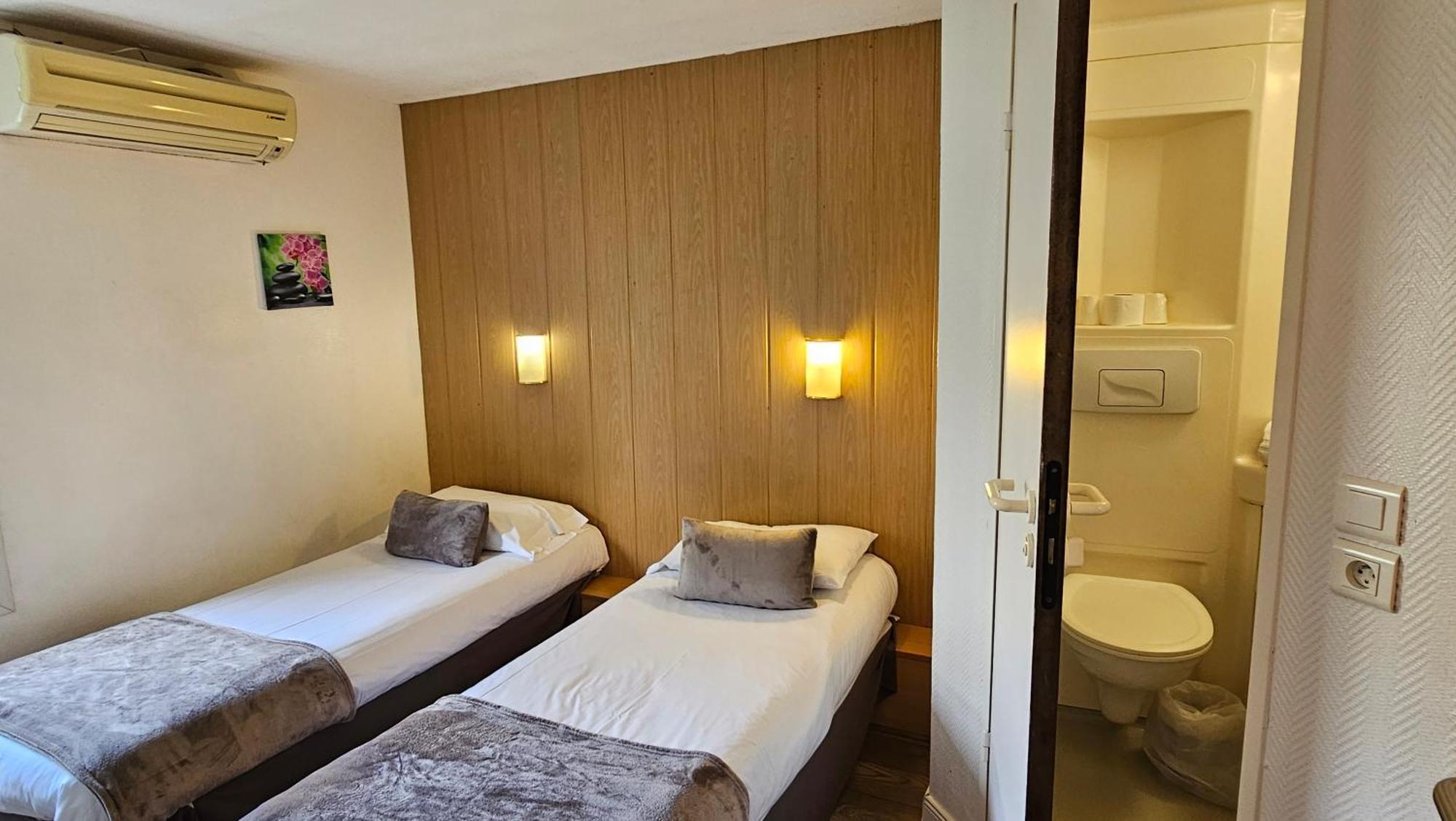 Brit Hotel Essentiel Pau Lescar Kültér fotó