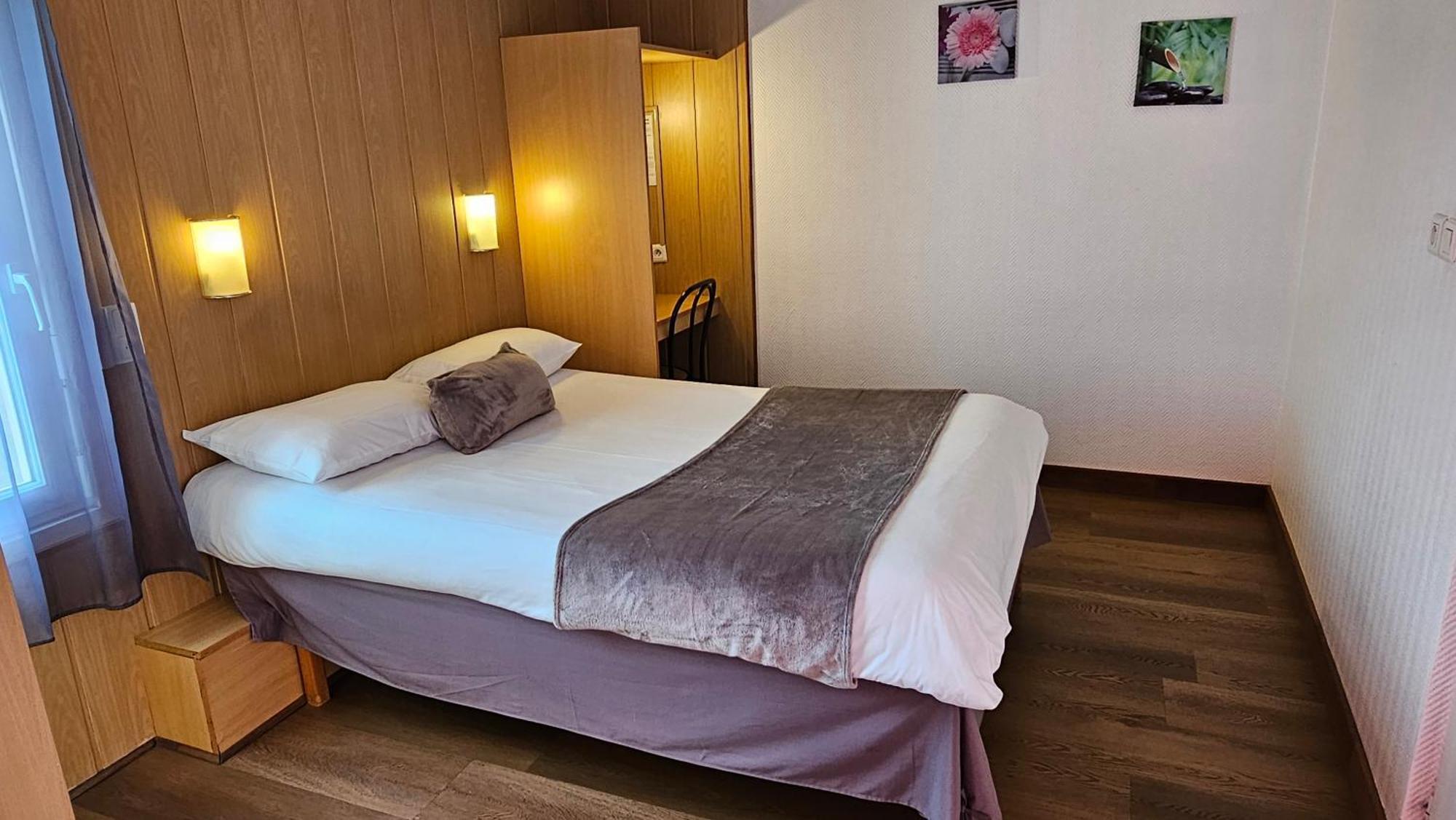 Brit Hotel Essentiel Pau Lescar Kültér fotó