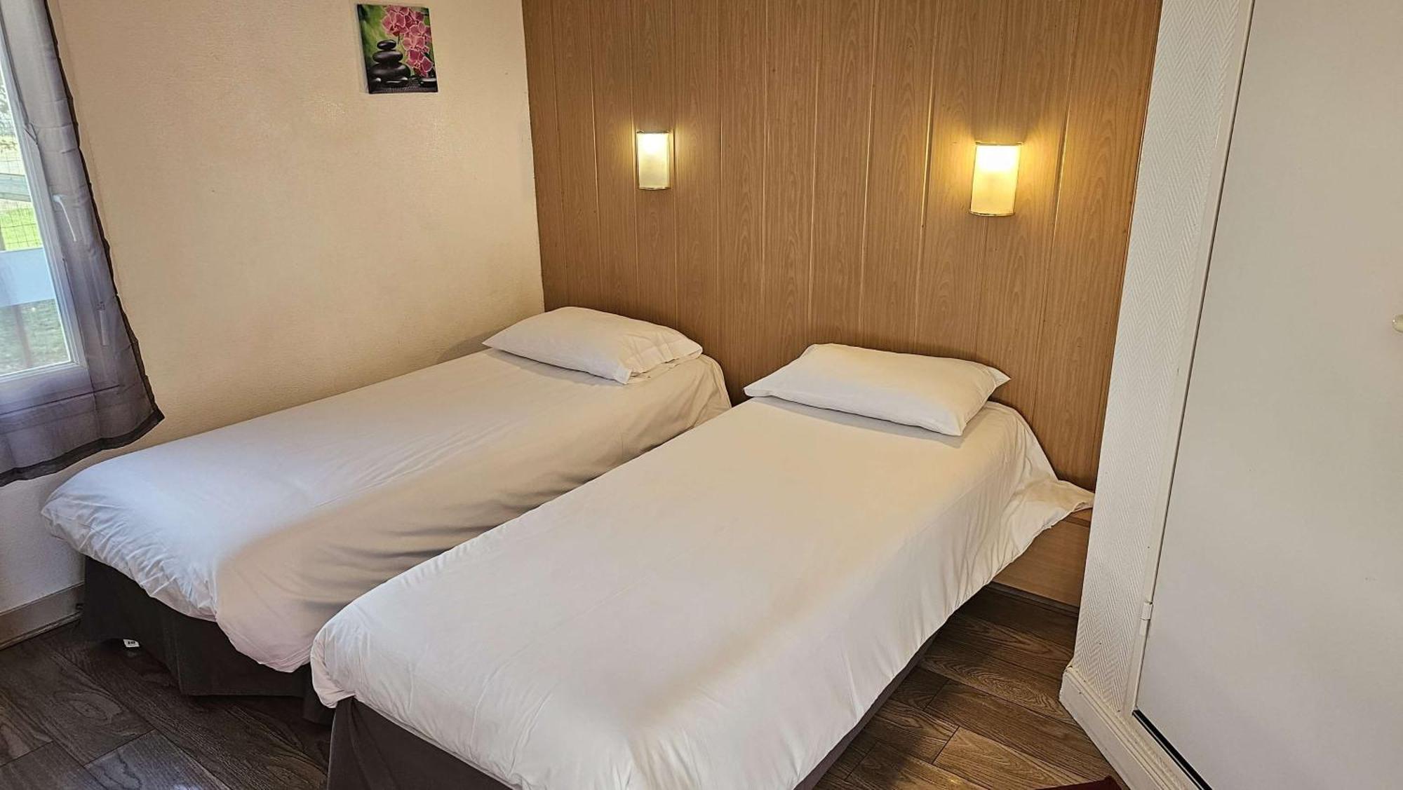 Brit Hotel Essentiel Pau Lescar Kültér fotó