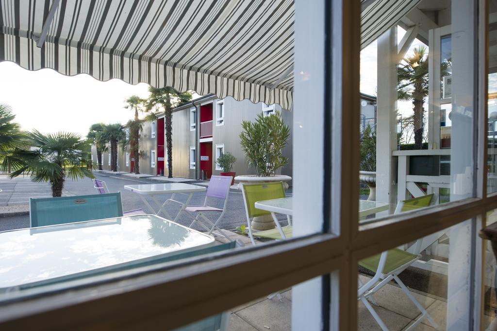Brit Hotel Essentiel Pau Lescar Kültér fotó